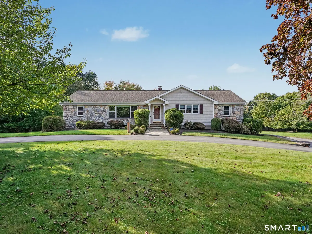 7 Clearview Drive, Woodbridge, CT 06525 - #1