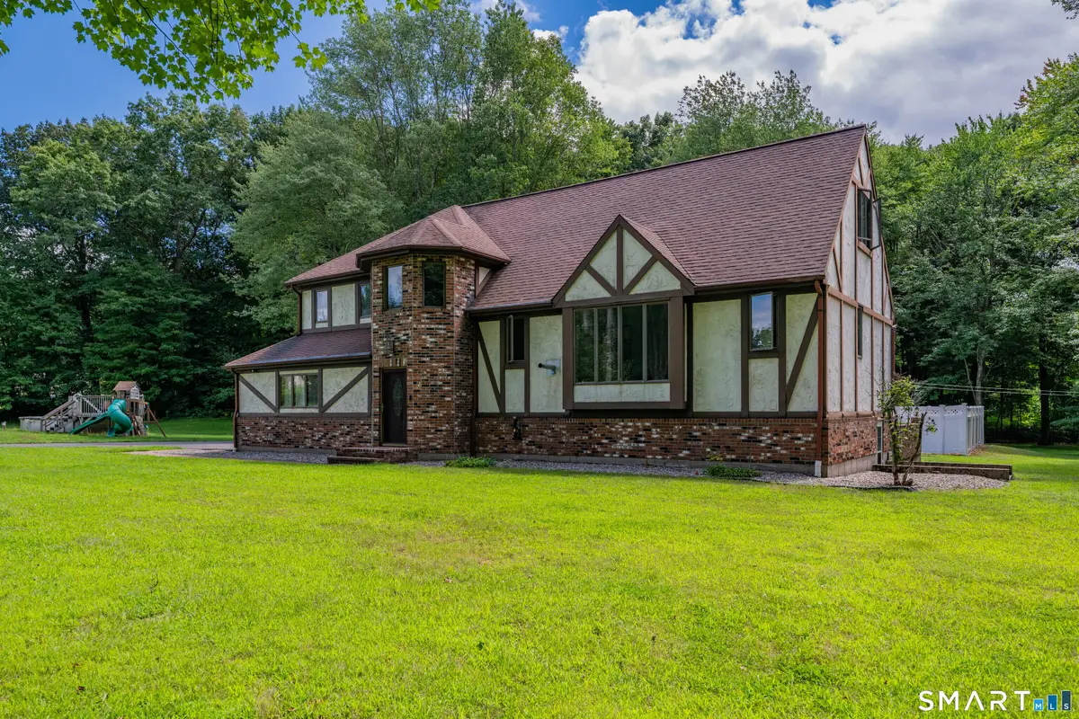 330 Mulberry Street, Plantsville, CT 06479 - #1