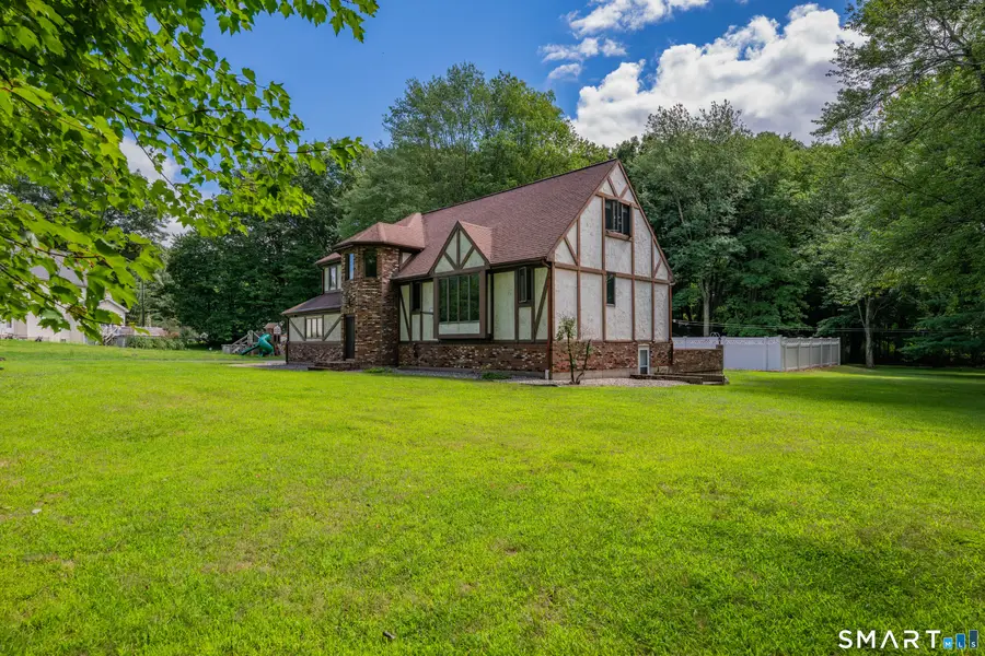 330 Mulberry Street, Plantsville, CT 06479 - #2