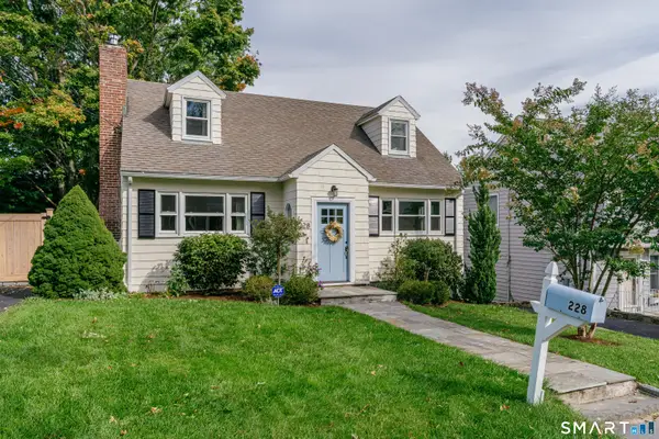 228 Woodrow Avenue, Fairfield, CT 06890