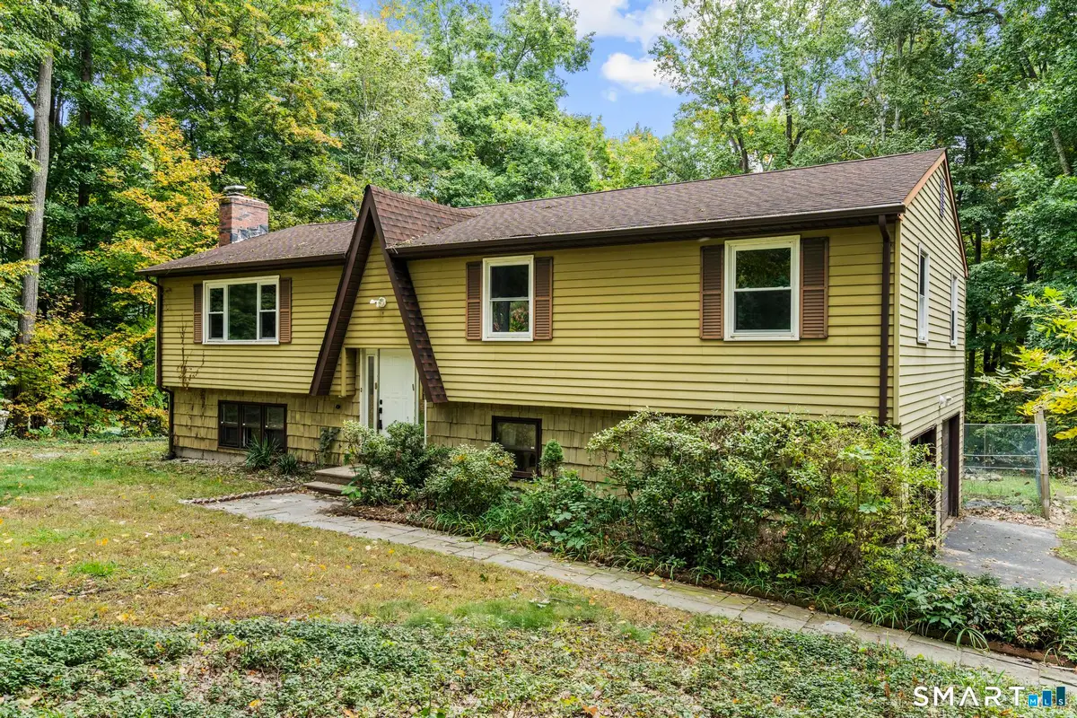 32 Woodhaven Drive, Burlington, CT 06013 - #1