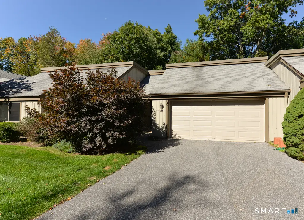2 Heritage Crest #C, Southbury, CT 06488 - #1