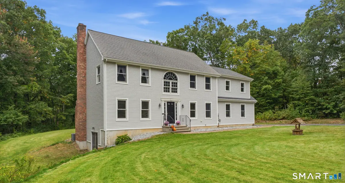 25 Carriage Drive, East Hampton, CT 06424 - #1
