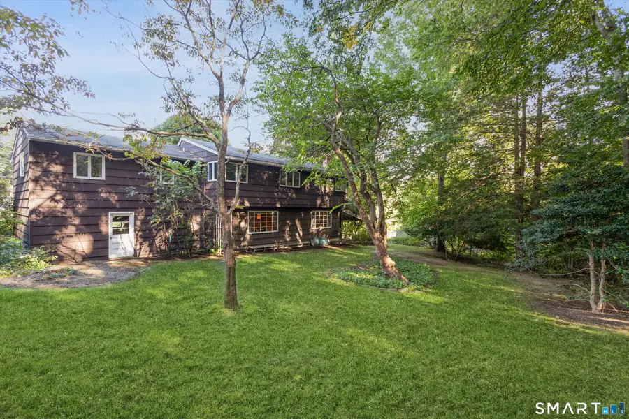 9 Huckleberry Drive South, Norwalk, CT 06850 - #3
