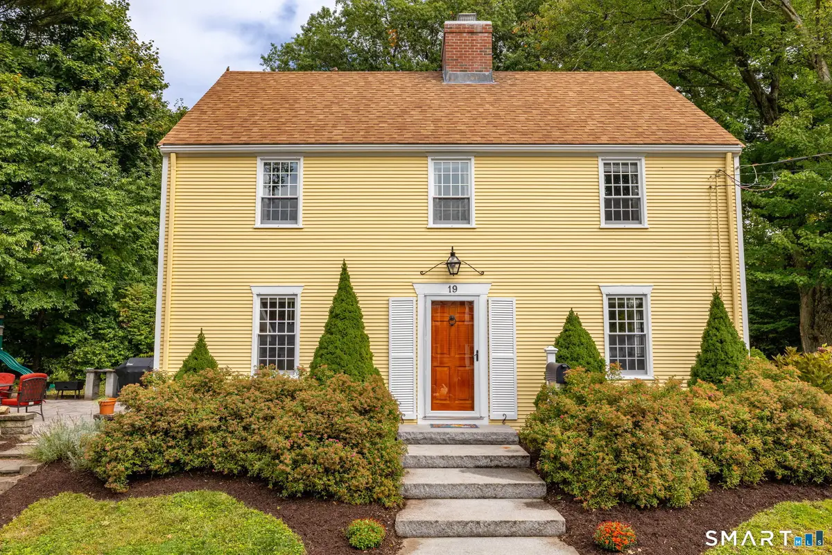 19 Westway, Wethersfield, CT 06109 - #1