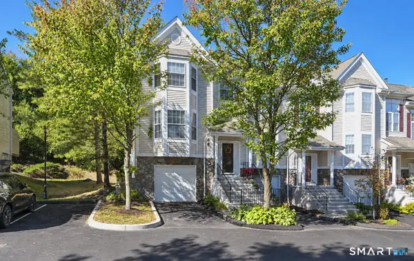 1801 Larson Drive #1801, Danbury, CT 06810
