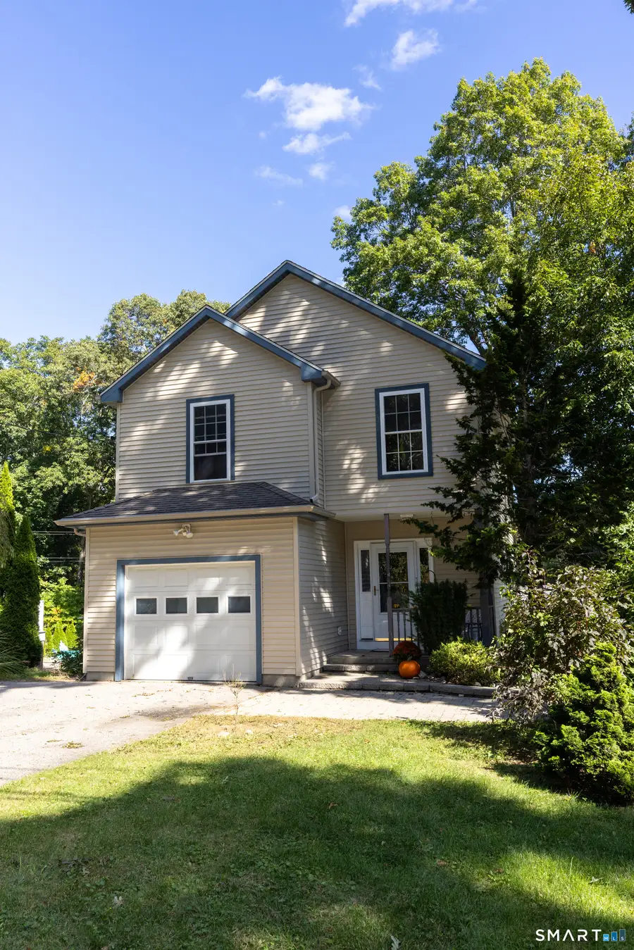 25 Oakwood Road, Niantic, CT 06357 - #3