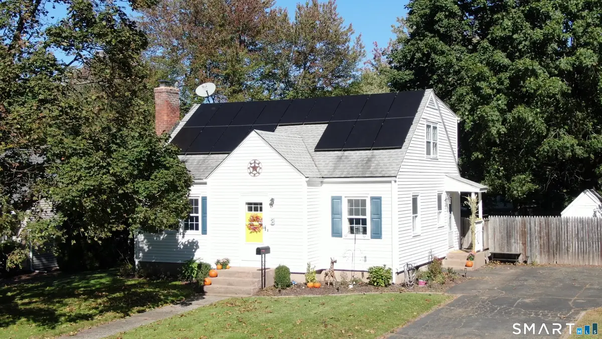 3 Middle Drive, Windsor Locks, CT 06096 - #1