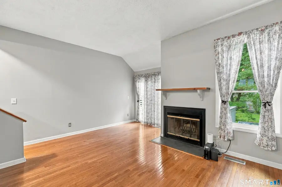 86 Metacomet Drive #86, Meriden, CT 06450 - #3