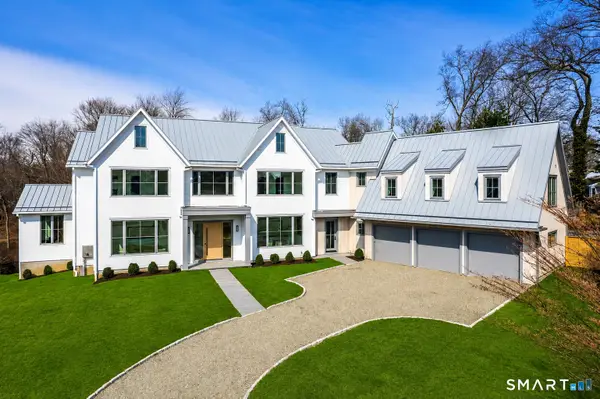 8 Loretta Court, Westport, CT 06880