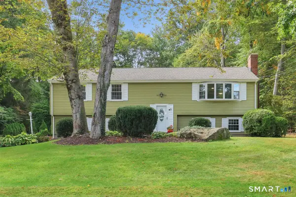 21 Silversmith Road, Farmington, CT 06085