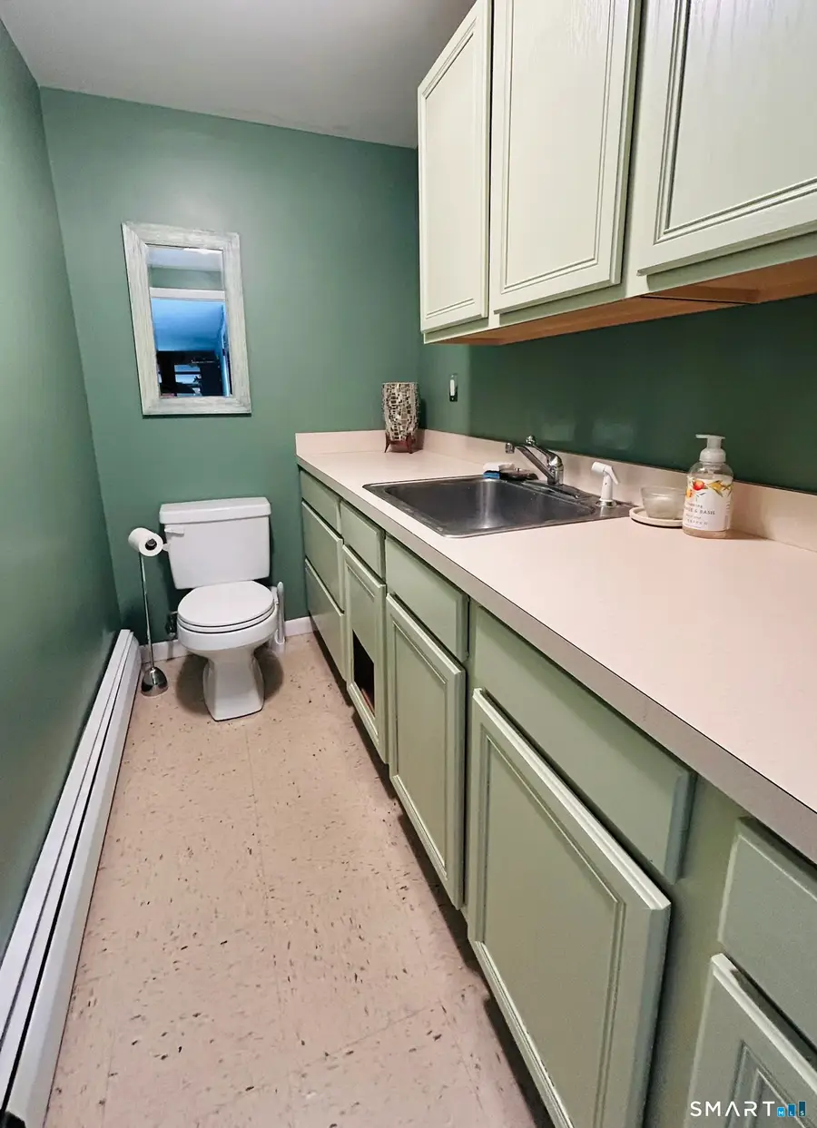 18 Russo Drive, Hamden, CT 06518 - #3