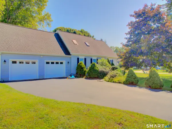16 Jefferson Drive, Killingly, CT 06239