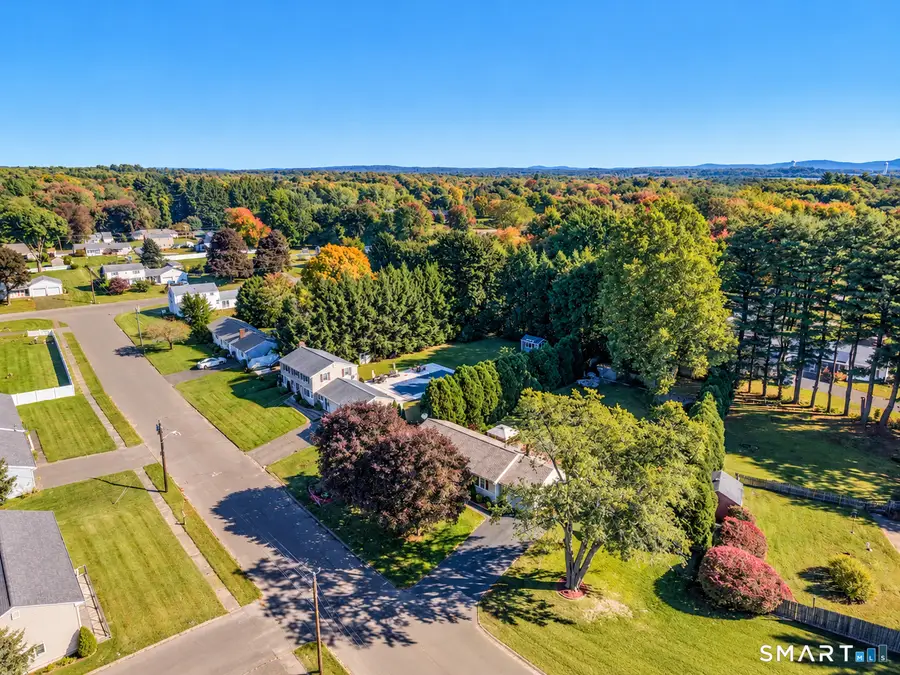 4 Whitewood Street, Enfield, CT 06082 - #2