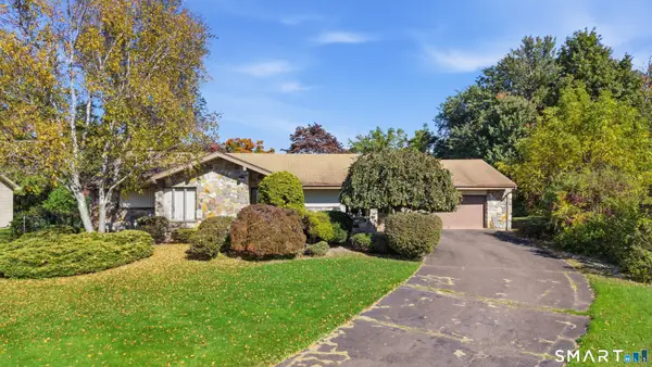 28 Angela Drive, Wethersfield, CT 06109