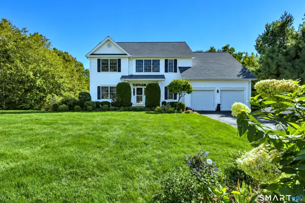 29 Masters Lane, Milford, CT 06461