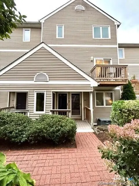 63 Glenrock #63, Norwalk, CT 06850 - #1