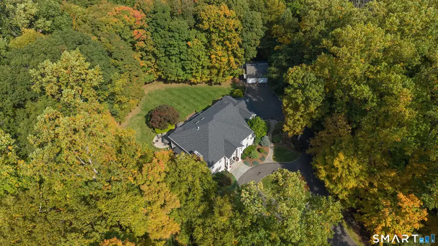 10 Taunton Hill Road, Newtown, CT 06470 - #2
