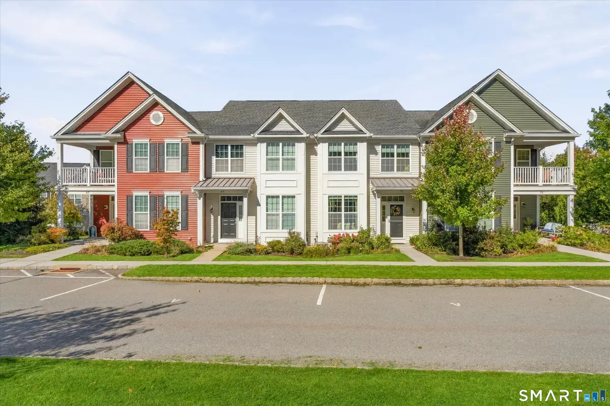 71 Warrington Round #71, Danbury, CT 06810 - #1