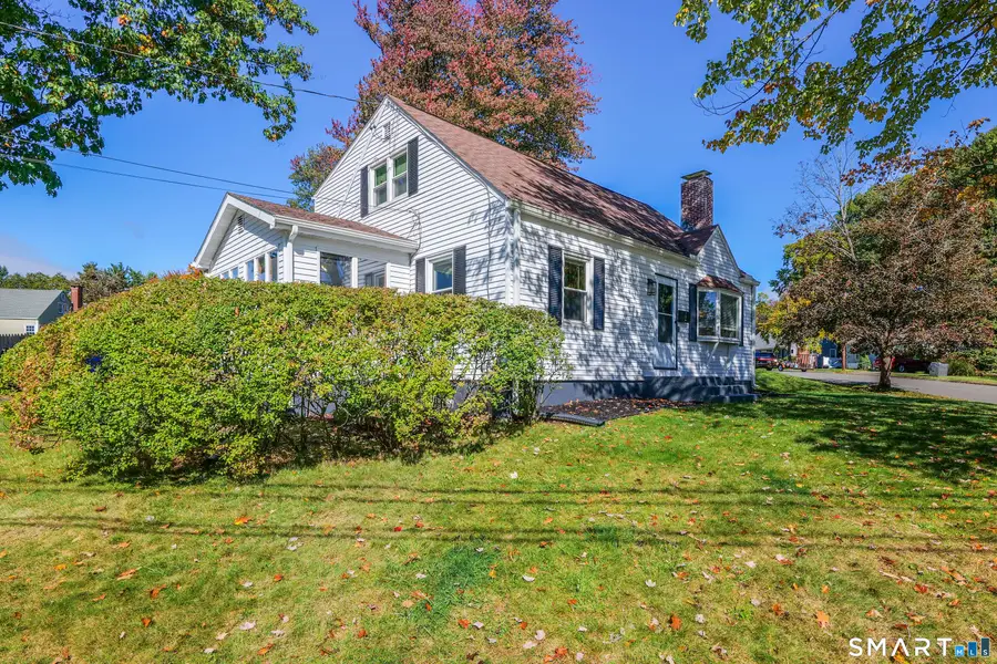 3 Dwight Road, West Hartford, CT 06110 - #3