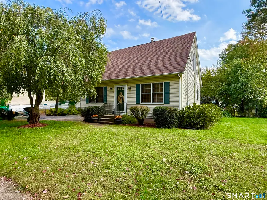 18 Bruce Avenue, Plainville, CT 06062 - #2