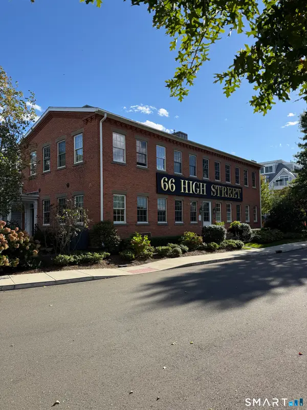 66 High Street #4, Guilford, CT 06437