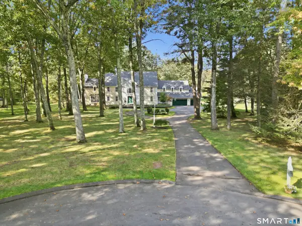 45 Longview Road, Avon, CT 06001