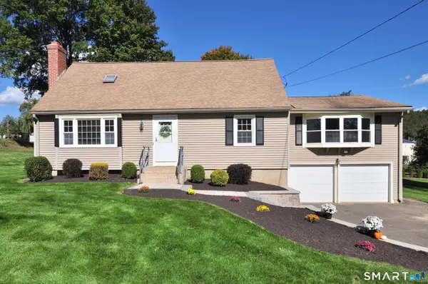 8 Peppercorn Lane, East Granby, CT 06026