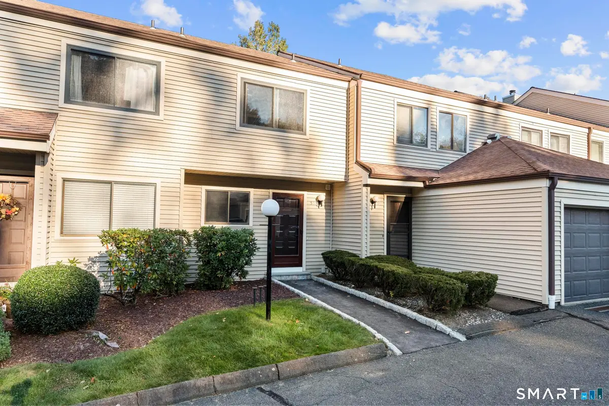33 Deer Run #33, Bethel, CT 06801 - #1