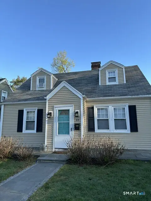 33 Raymond Terrace, Norwalk, CT 06855
