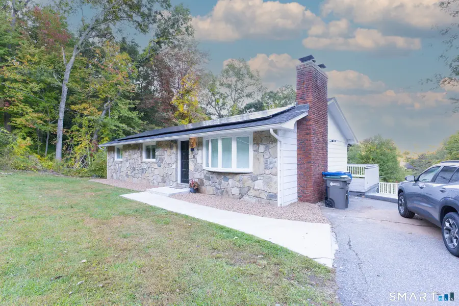 75 Vernon Street West, Manchester, CT 06042 - #3