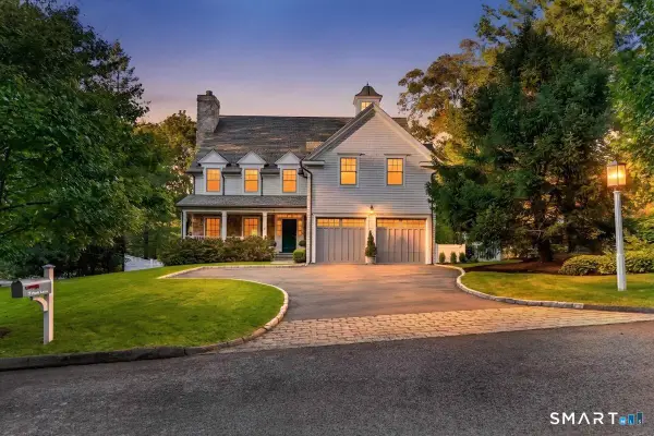 7 Park Lane, New Canaan, CT 06840