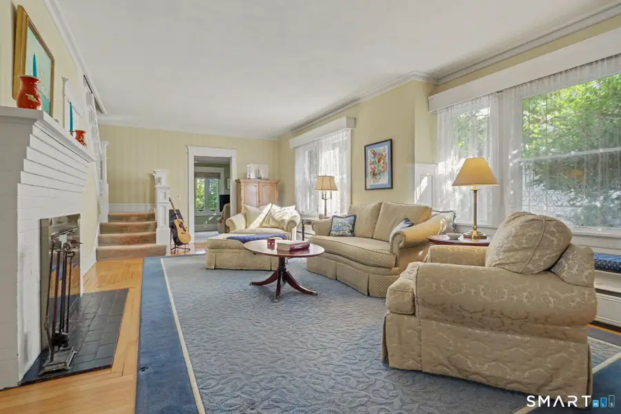 27 Washington Avenue, Danbury, CT 06810 - #3