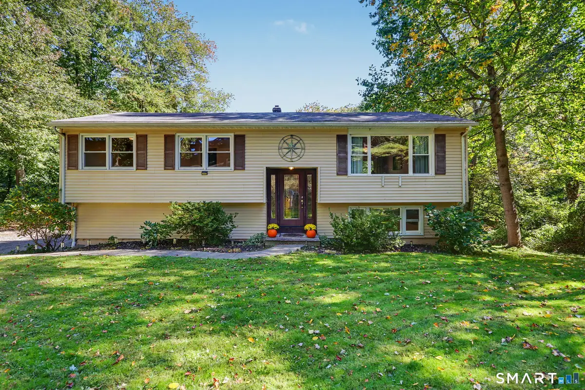9 Raymond Lane, Shelton, CT 06484 - #1