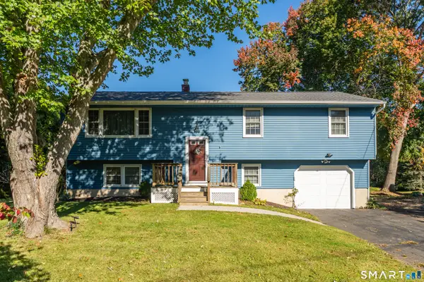 20 East Creek Circle, Guilford, CT 06437