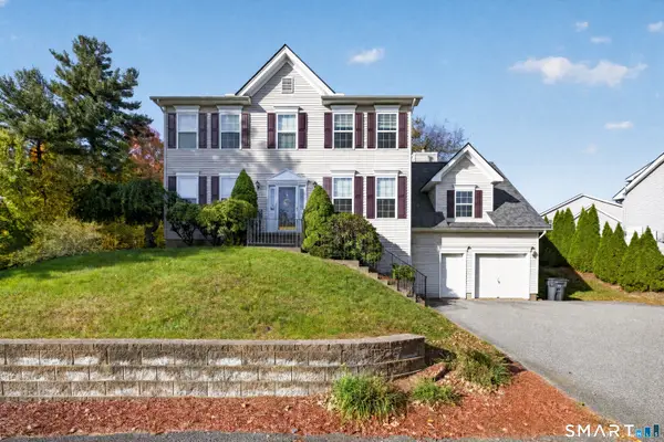25 Auburn Way, Torrington, CT 06790