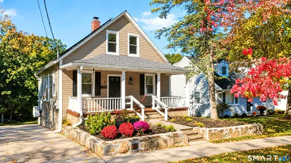 15 Ridgeway Street, Stamford, CT 06907