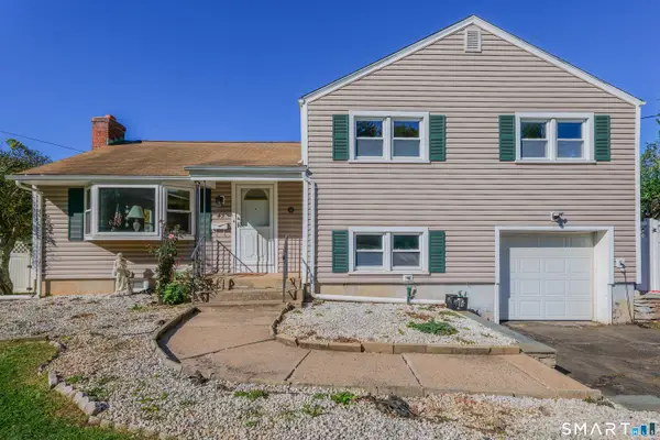 43 Hang Dog Lane, Wethersfield, CT 06109