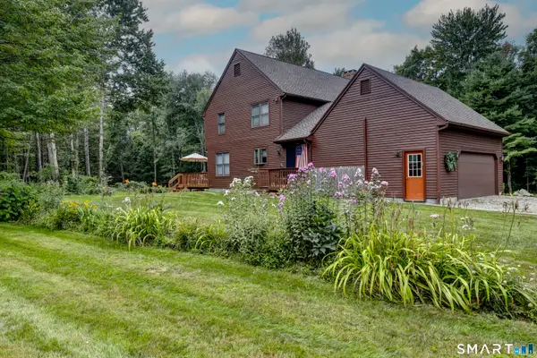 8 Phelps Road, Colebrook, CT 06021