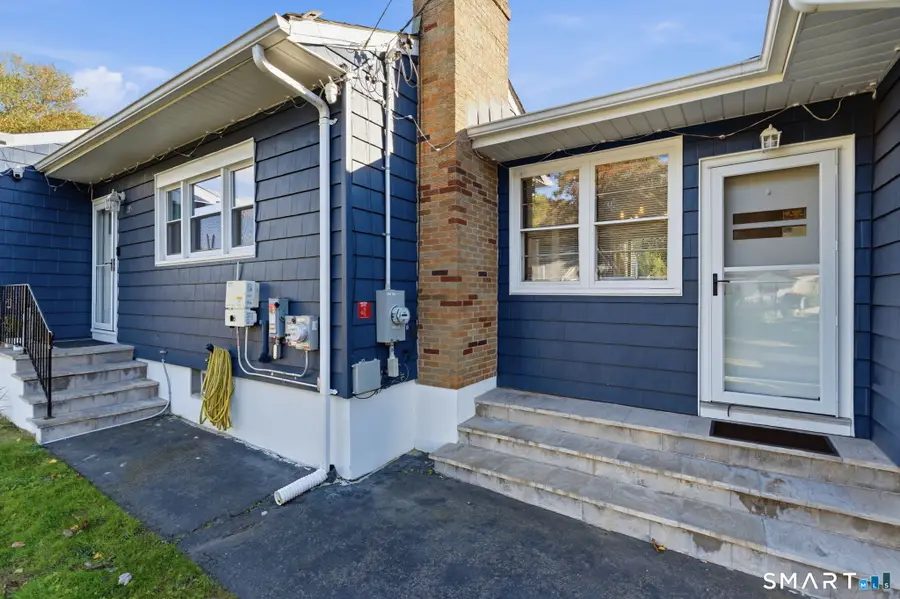 285 Dexter Drive, Bridgeport, CT 06606 - #2