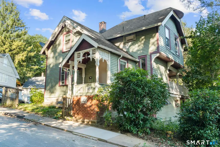 21 Pond Street, Naugatuck, CT 06770 - #3
