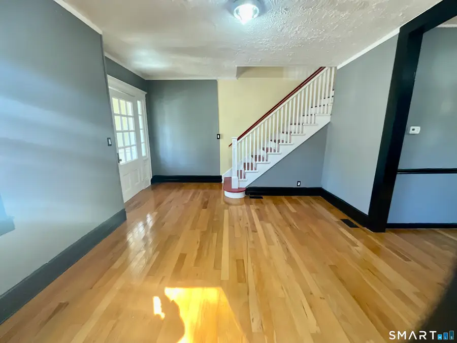 302 Dover Street, Bridgeport, CT 06610 - #3