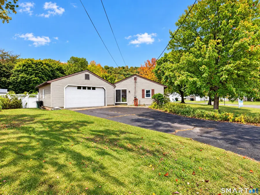 1 Richard Way, East Haven, CT 06512 - #3