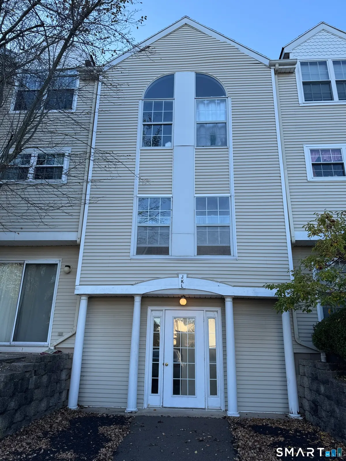 2390 State Street #2L, Hamden, CT 06517 - #1