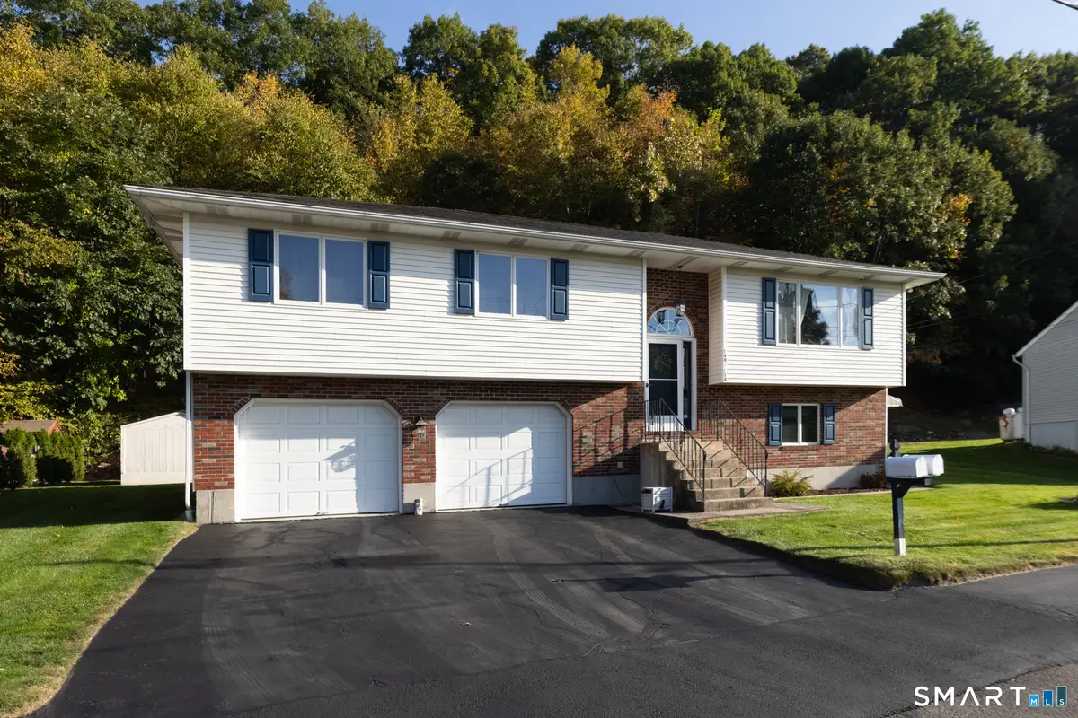 138 Danielle Drive, Waterbury, CT 06704 - #1