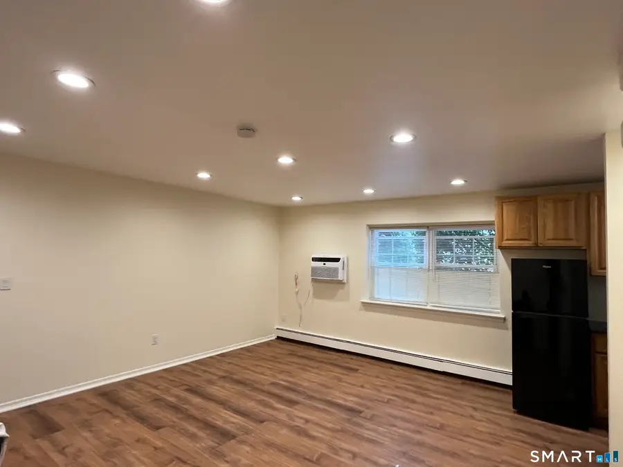 398 Courtland Avenue #17, Stamford, CT 06906 - #3