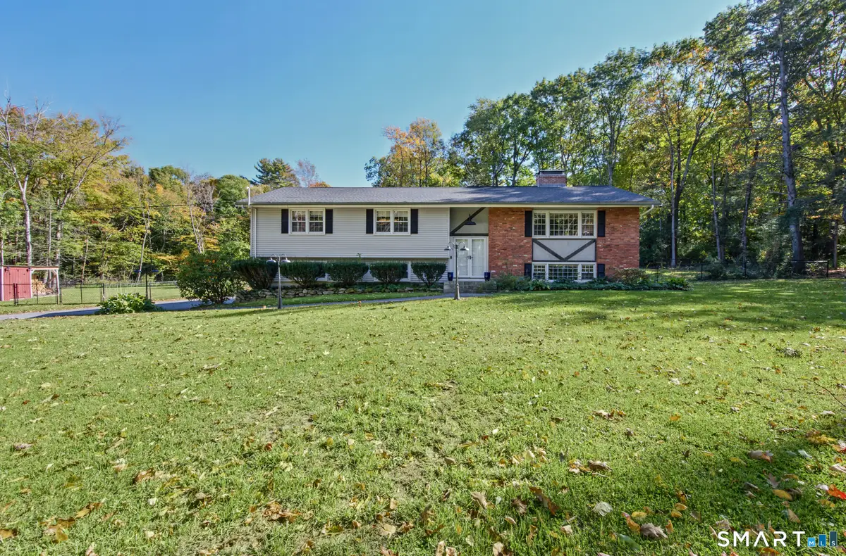 27 Berkshire Drive, New Hartford, CT 06057 - #1