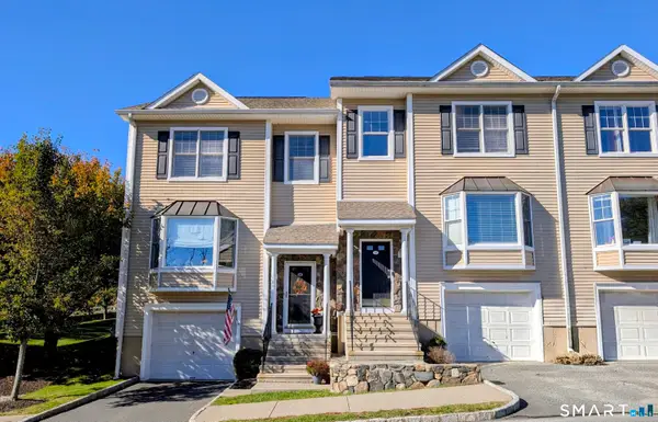 15 Scuppo Road #102, Danbury, CT 06811