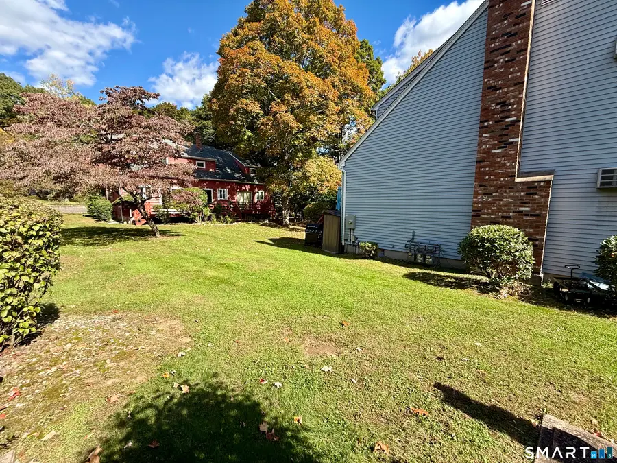 36 Grove Street #F, Manchester, CT 06042 - #3