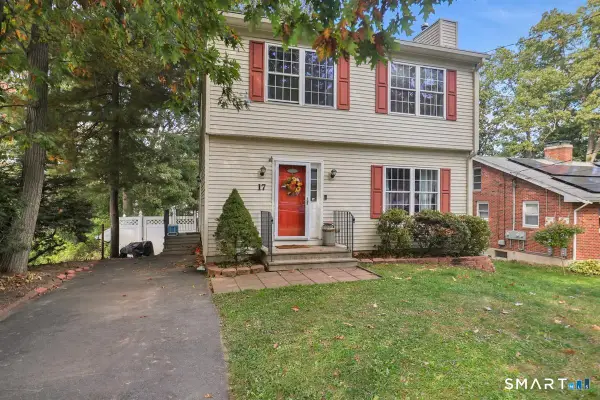 17 Beacon Street, Manchester, CT 06042